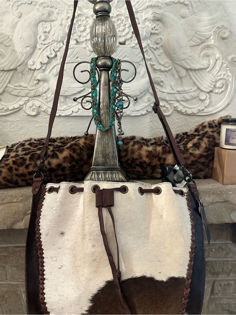 NWT American Darling Brown White Cowhide Drawstring Shoulder hobo Bag MSRP $198 - Picture 3 of 9